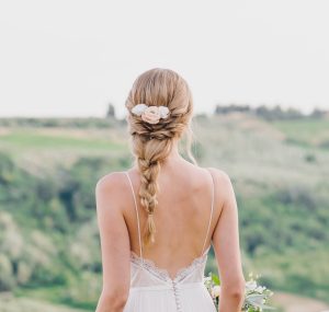 coiffure femme mariage cheveux longs