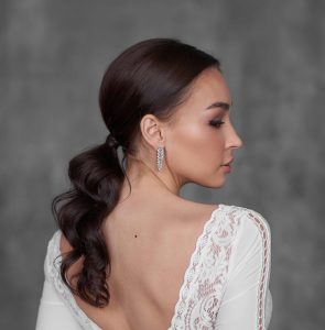 coiffure femme mariage cheveux longs