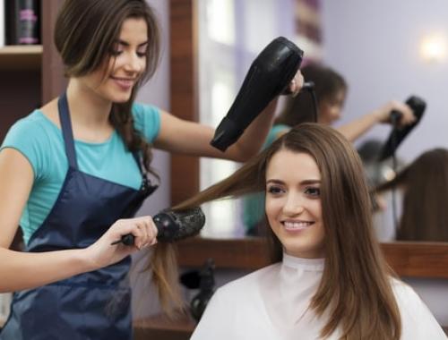suivez notre préparation au CAP Coiffure en candidat libre ou de façon traditionnelle par correspondance