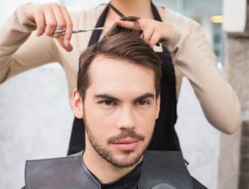 Devenez professionnels de la coiffure avec le CAP Coiffure par correspondance d'Espace Concours.