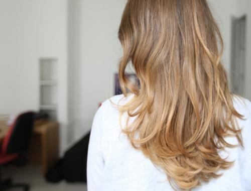 Suivez la formation coiffure d'Espace Concours, le CAP Coiffure par correspondance.