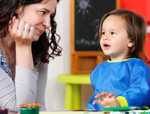 Suivez la formation au CAP Accompagnant Educatif Petite Enfance (CAP AEPE) d'Espace Concours.