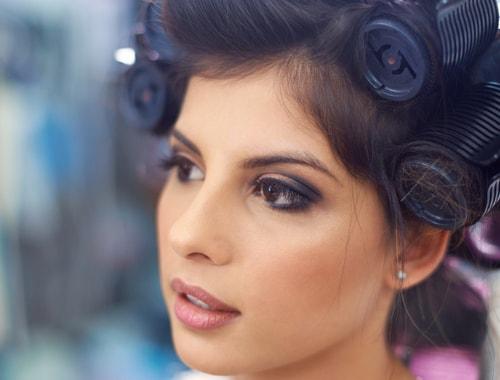 Passer le CAP Coiffure en 1 an en candidat libre peut vous ouvrir les portes des métiers de l'univers de la coiffure.