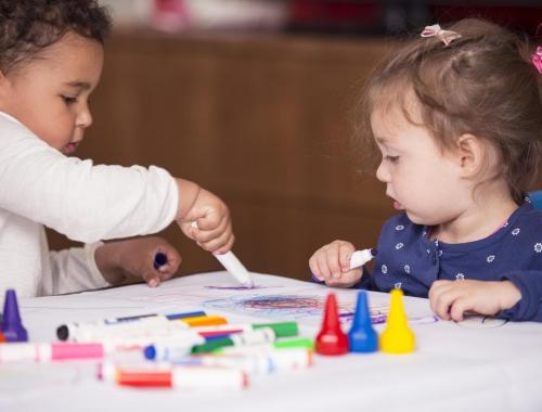 Suivez la formation au CAP Accompagnant Educatif Petite Enfance (CAP AEPE) d'Espace Concours.