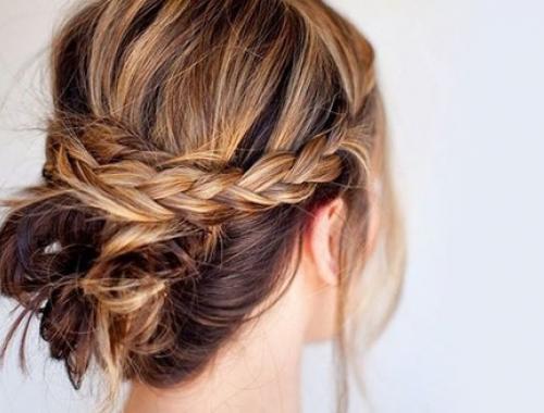 Suivez la formation au CAP Coiffure par correspondance d'Espace Concours.