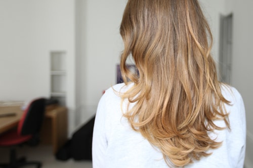 Suivez la formation coiffure d'Espace Concours, le CAP Coiffure par correspondance.