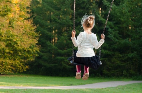 Découvrez la formation petite enfance, le CAP Accompagnant éducatif petite enfance à distance d'Espace Concours.