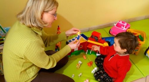 Formez-vous au nouveau CAP Petite enfance, le CAP Accompagnant éducatif petite enfance (CAP AEPE) avec Espace Concours.