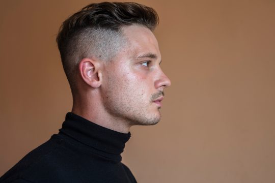 L'undercut reste privilégiée des hommes pour leurs cheveux.