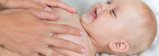 Pratiquer le massage bébé avec la nouvelle formation d’Espace Concours