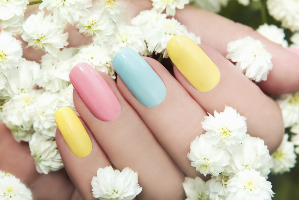 ongles pastel