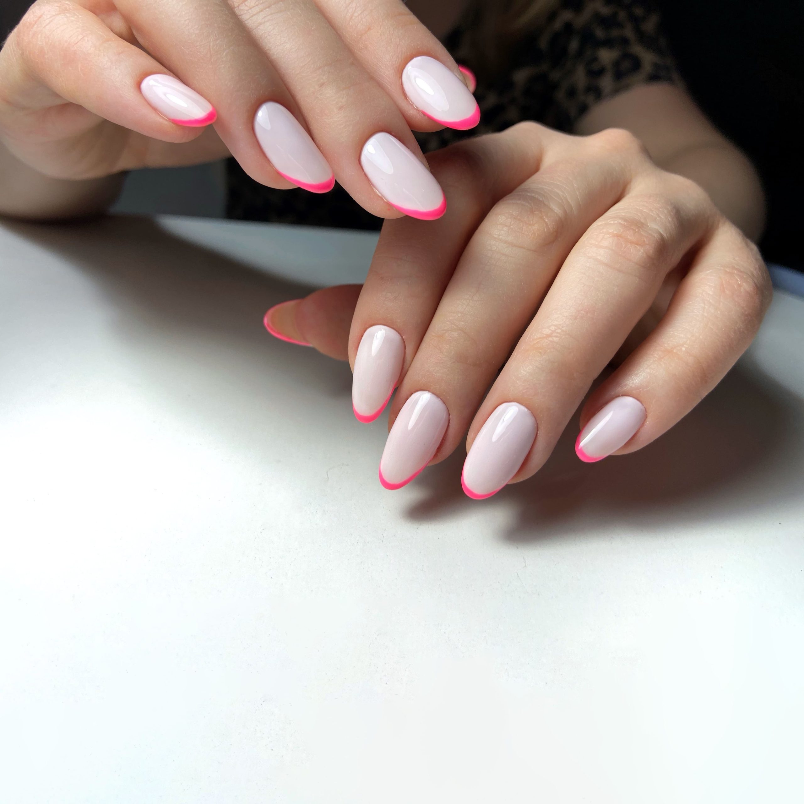 pose américaine ongles