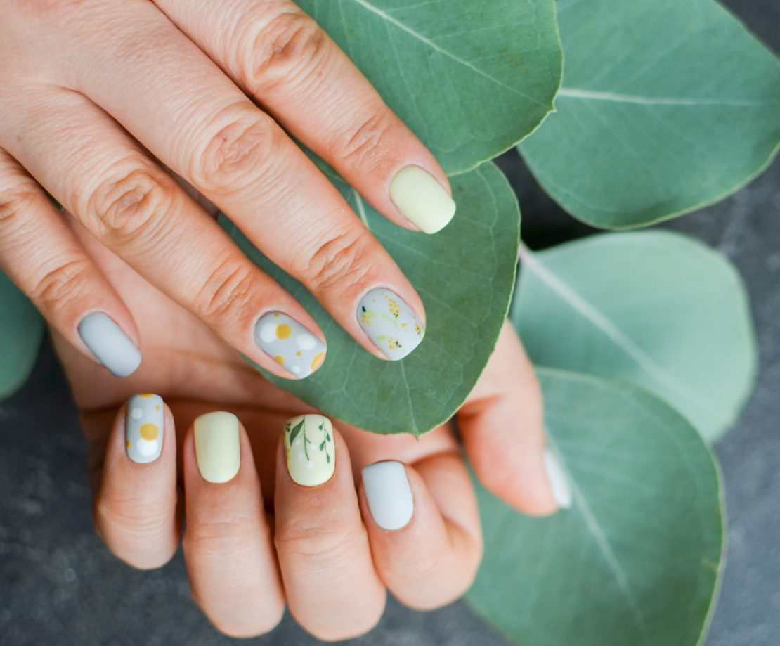 Ongles Vert Pastel 8 Idées et Exemples Tendances et Faciles
