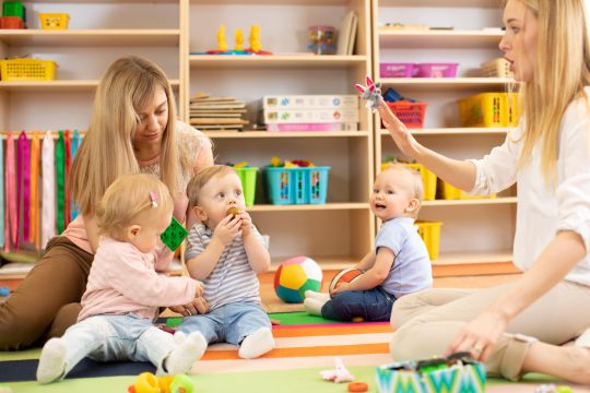 Devenir Assistante Maternelle avec le CAP AEPE