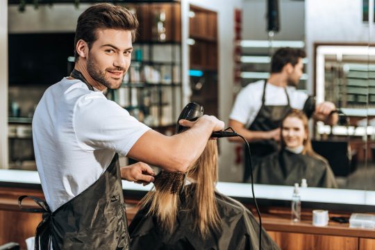 Quelles compétences pour le métier de coiffeur