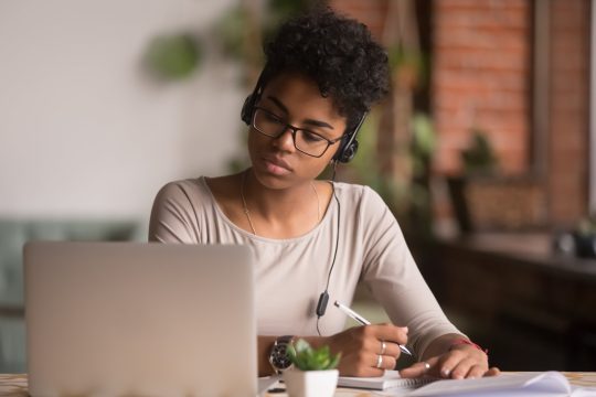 formation à distance pour reconversion professionnelle